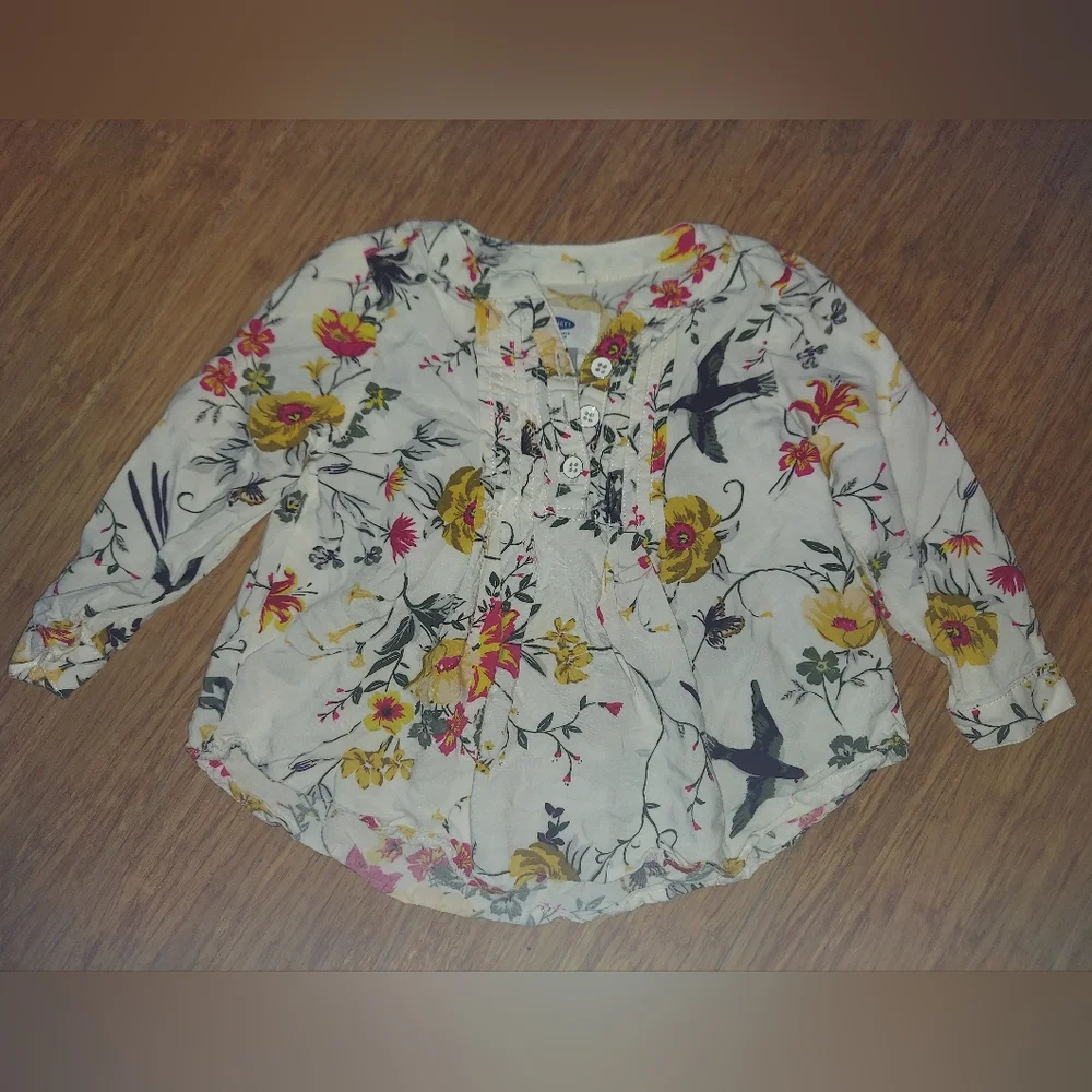 🎁 10/$25- Old Navy pintuck tunic, 12-18 months, floral and bird